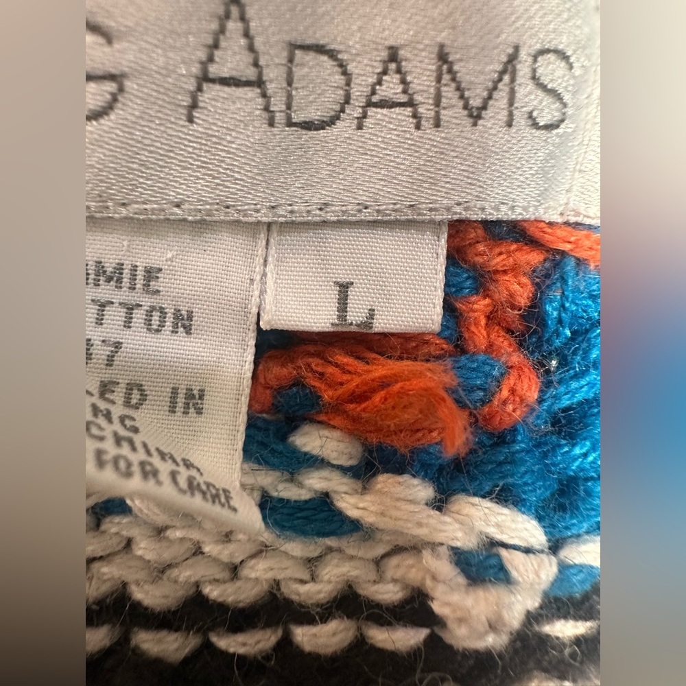 Colorful V-Neck Sweater - Picture 7 of 11
